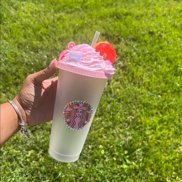 Candyland (Custom Handmade Cup) - Picture 4 of 8